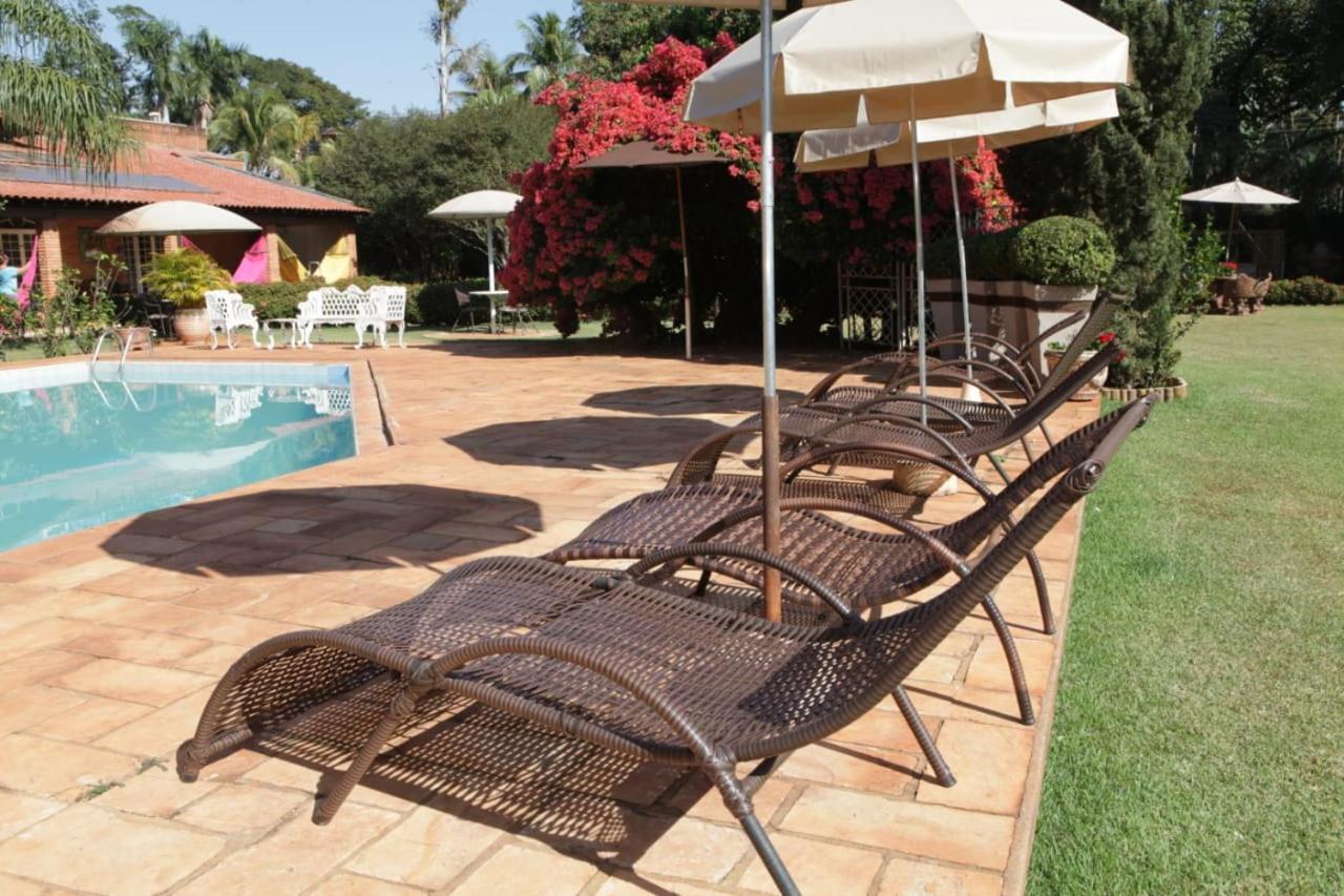 Hotel Pousada Chale Das Flores Sertãozinho エクステリア 写真