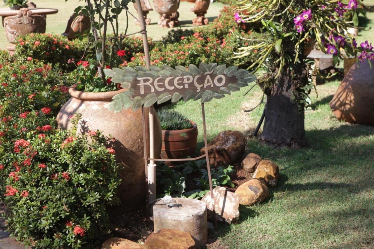 Hotel Pousada Chale Das Flores Sertãozinho エクステリア 写真