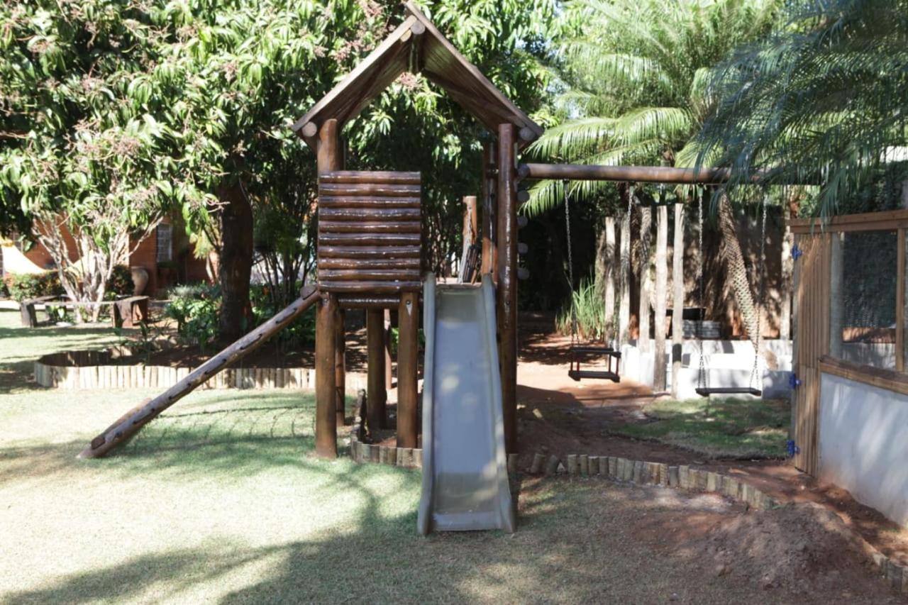 Hotel Pousada Chale Das Flores Sertãozinho エクステリア 写真